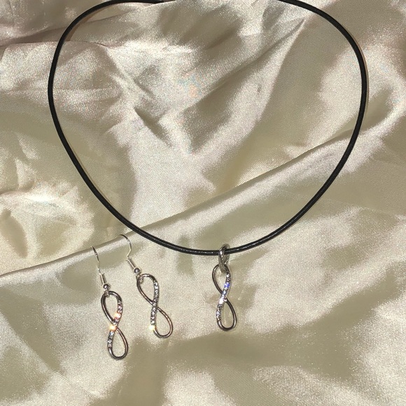 Infinity means never ends Necklace & earrings NEW - Picture 8 of 8